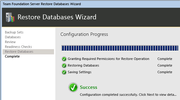 Las bases de datos se restauran en el nuevo servidor.