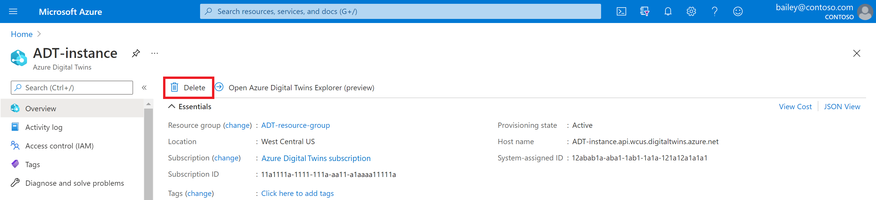 Captura de pantalla de la página de información general de la instancia de Azure Digital Twins en Azure Portal. El botón Eliminar se muestra resaltado.