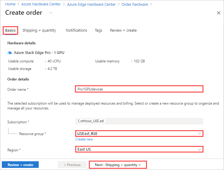 Captura de pantalla de la pestaña Aspectos básicos para especificar un nombre de pedido, un grupo de recursos y una región para un pedido de Azure Edge Hardware Center