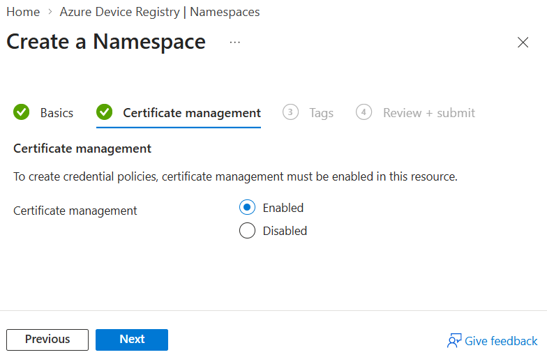 Captura de pantalla que muestra cómo habilitar la administración de certificados para un espacio de nombres de ADR en el portal de Azure.