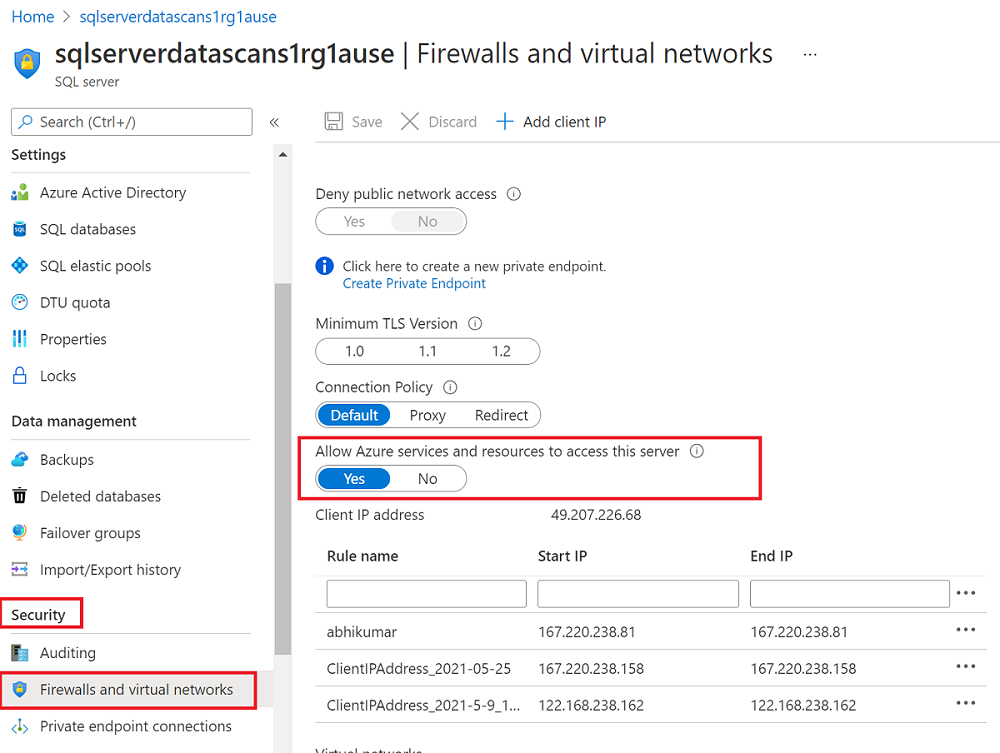 Captura de pantalla que muestra las selecciones de la Azure Portal para permitir conexiones de Azure a un servidor.