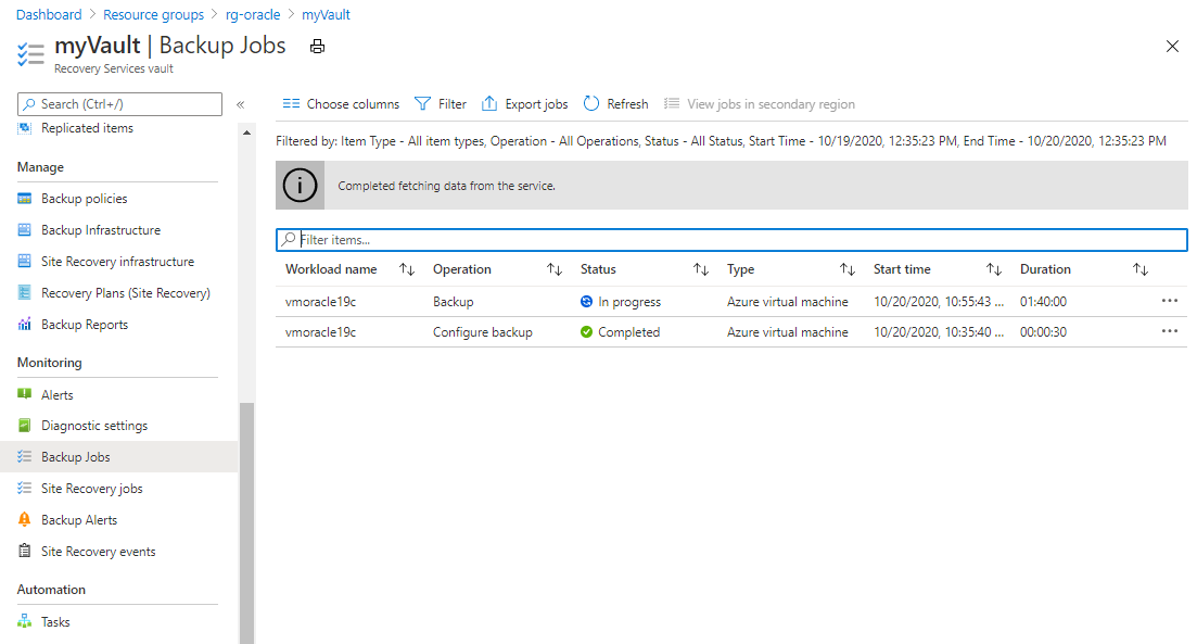 Captura de pantalla que muestra el panel que enumera los trabajos de copia de seguridad de un almacén de Recovery Services.
