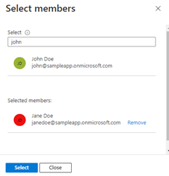 Captura de pantalla que muestra cómo filtrar y seleccionar el grupo de Azure AD para la aplicación en el cuadro de diálogo Seleccionar miembros.
