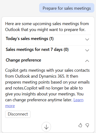Captura de pantalla de la respuesta al aviso de preparación de la reunión en el panel lateral de Copilot, con la opción Cambiar preferencia.