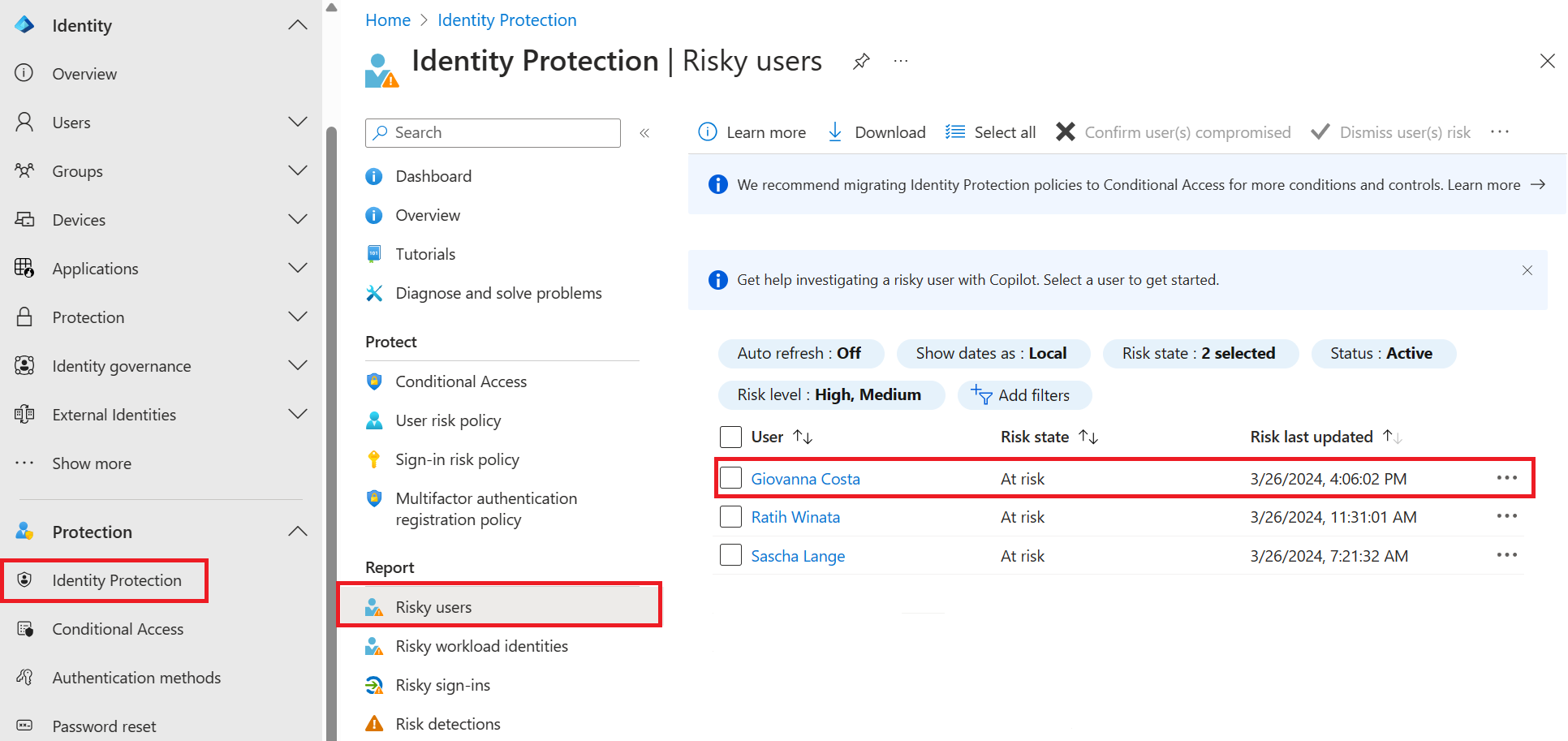 Captura de pantalla que muestra el informe de usuarios de riesgo de protección de identidad.