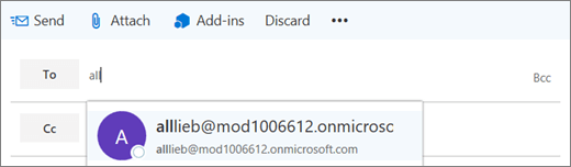 La captura de pantalla muestra la línea Para de un mensaje de correo electrónico con la opción de eliminar la dirección de correo del destinatario de la lista Autocompletar.