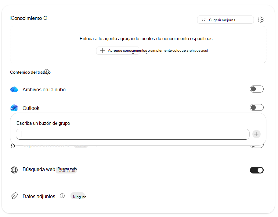 Captura de pantalla de la sección Conocimientos de Outlook.