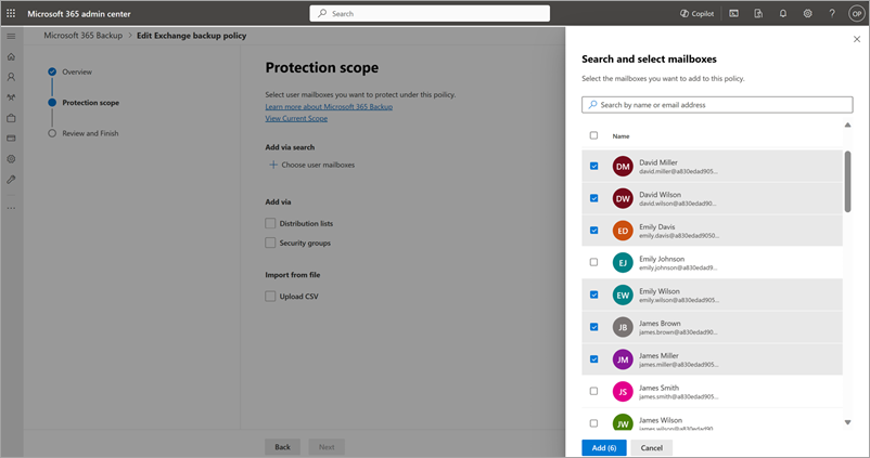 Captura de pantalla del panel Búsqueda y selección de buzones en la página Ámbito de protección para Exchange.