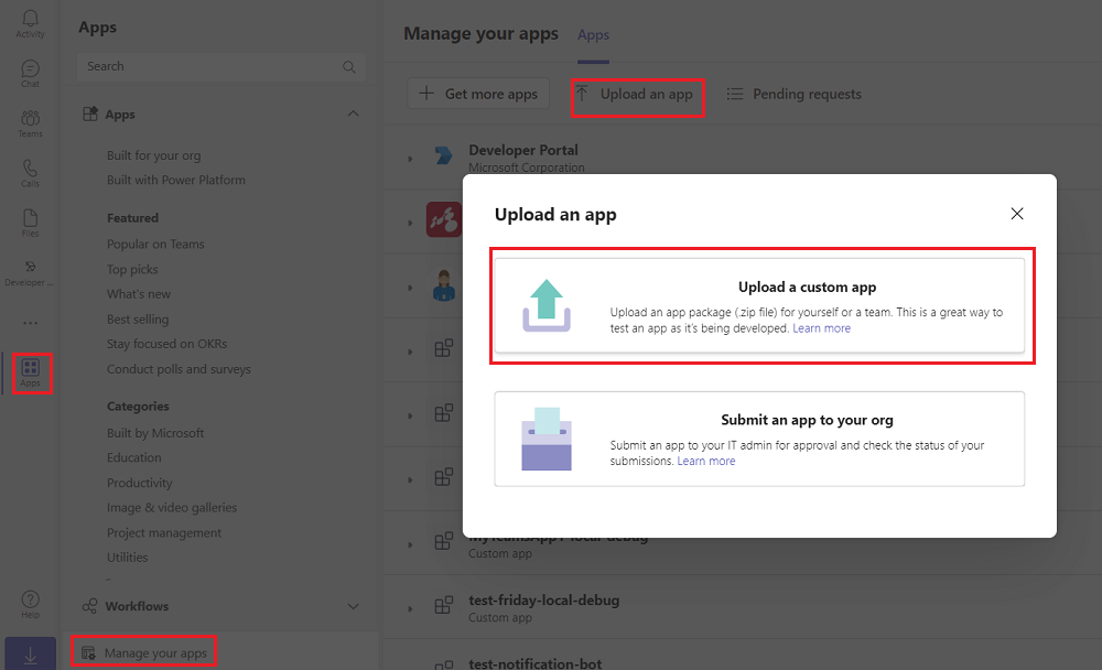 Captura de pantalla que muestra las aplicaciones de Teams, Administrar aplicaciones, Cargar una aplicación y Cargar una aplicación personalizada resaltada en rojo.