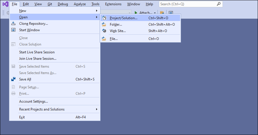 Captura de pantalla de Visual Studio con las opciones Archivo, Abrir y Proyecto/Solución resaltadas en rojo.