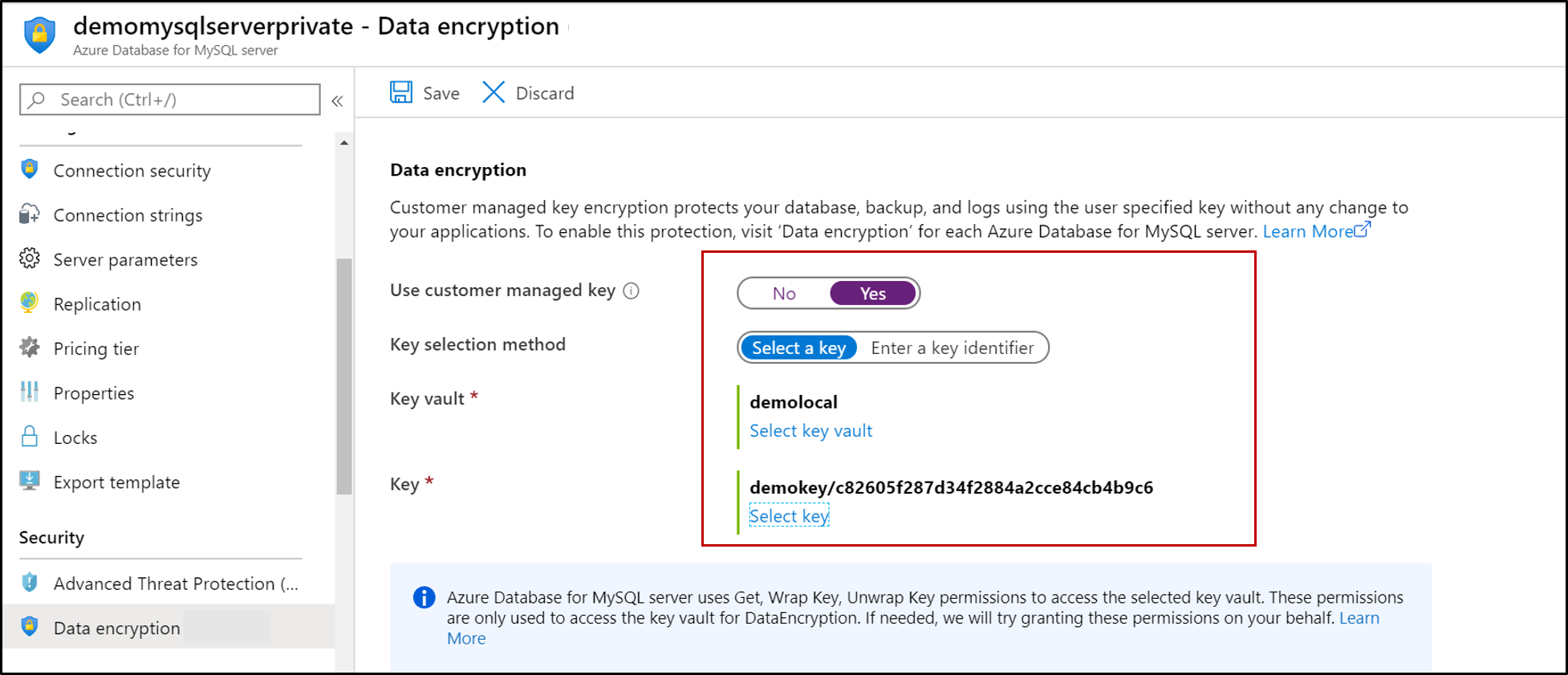 Captura de pantalla de Azure Database for MySQL, con las opciones de cifrado de datos resaltadas
