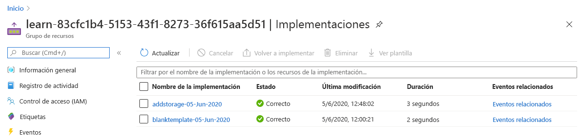 Captura de pantalla de la interfaz del portal de Azure para las implementaciones, con las dos implementaciones enumeradas y los estados exitosos.