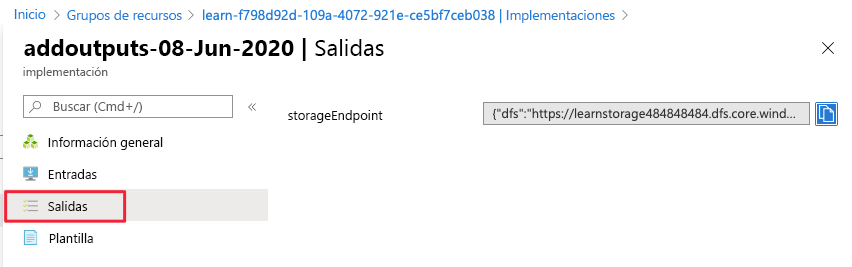 Captura de pantalla de Azure Portal que muestra la selección de salida en el menú izquierdo.