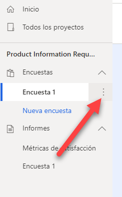 En el panel de navegación, en Solicitud de información sobre un producto, aparece seleccionado Encuesta 1 y una flecha señala al botón de puntos suspensivos contiguo.