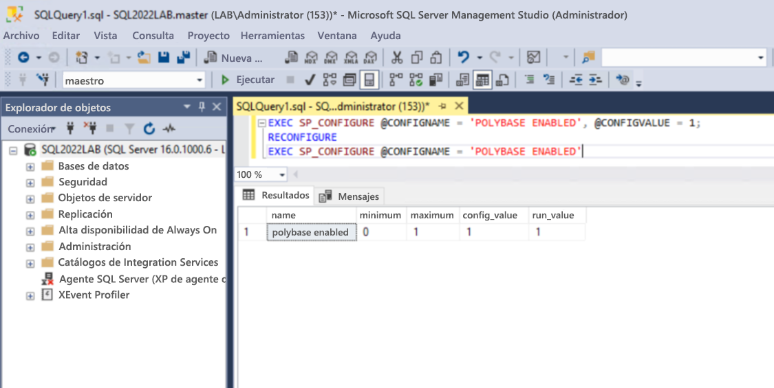 Imagen de la habilitación de PolyBase mediante T-SQL en SQL Server Management Studio.