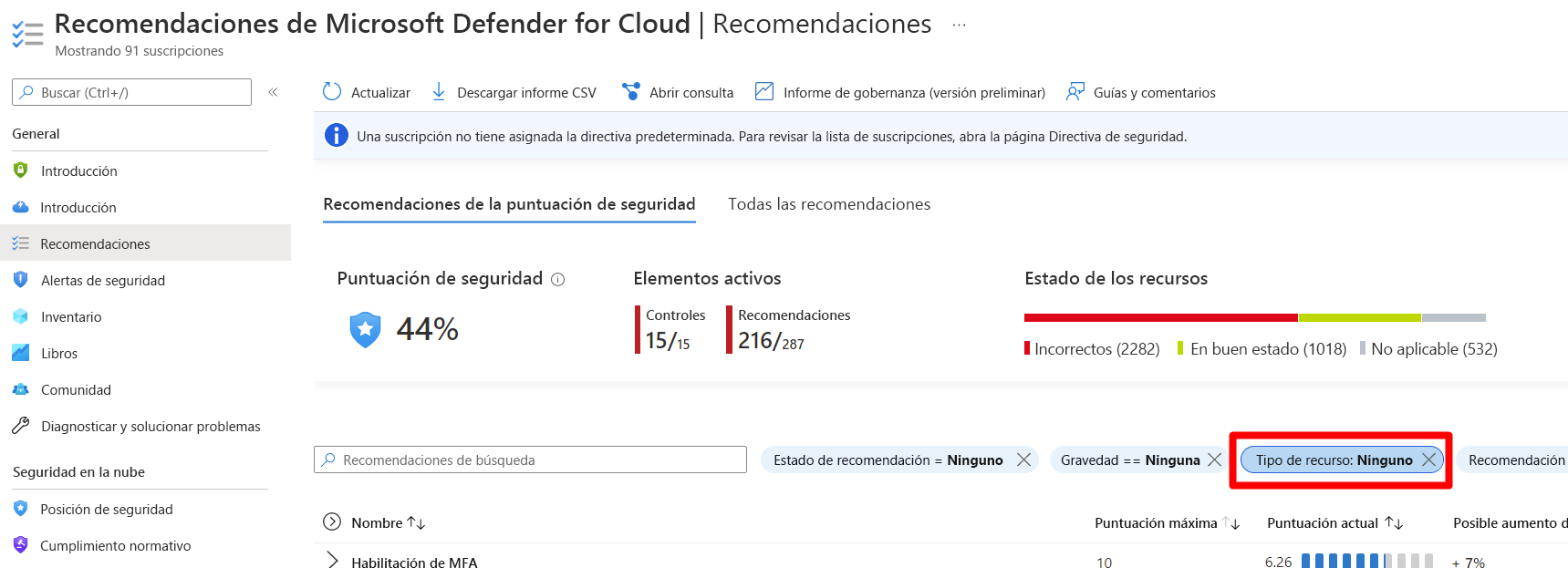 Captura de pantalla que muestra cómo usar el filtro de recursos para revisar las recomendaciones pendientes.