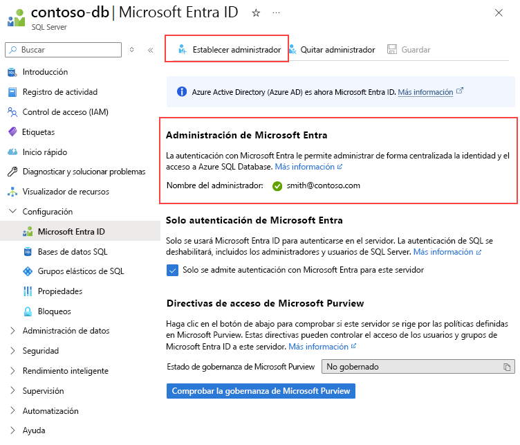 Captura de pantalla de la página de SQL Server en Azure Portal para Azure SQL Database, en la que se muestra dónde configurar un administrador de Microsoft Entra.