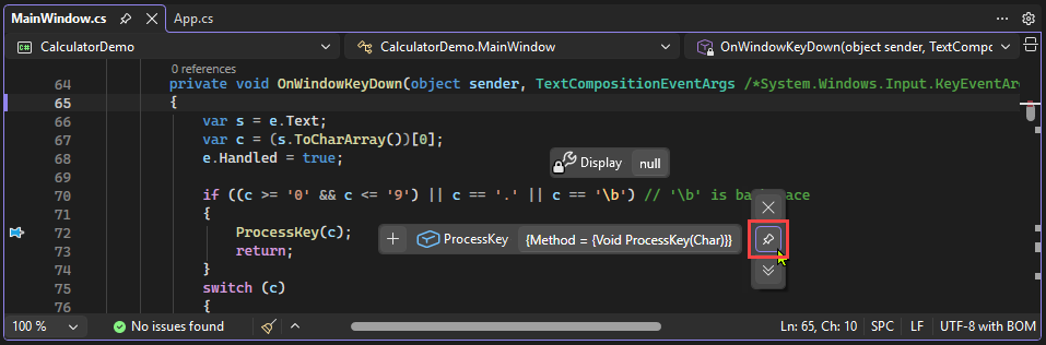Screenshot que muestra cómo flotar una sugerencia de datos en cualquier parte de Visual Studio.