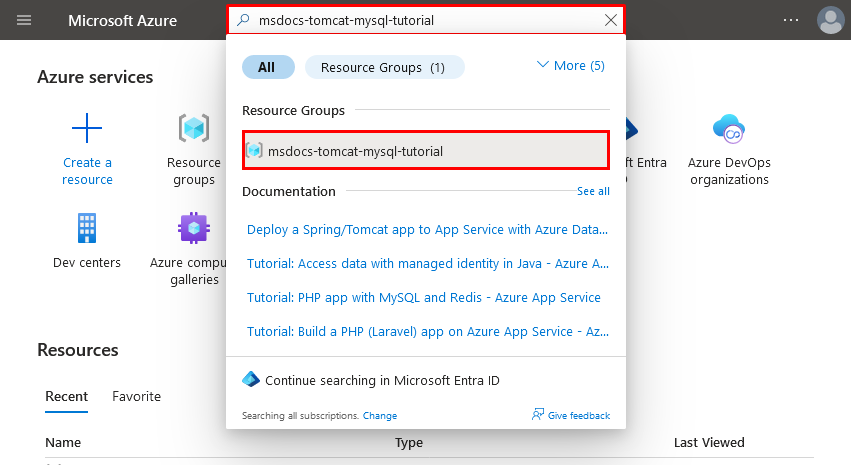 Captura de pantalla que muestra cómo localizar un grupo de recursos y navegar hasta él en Azure Portal