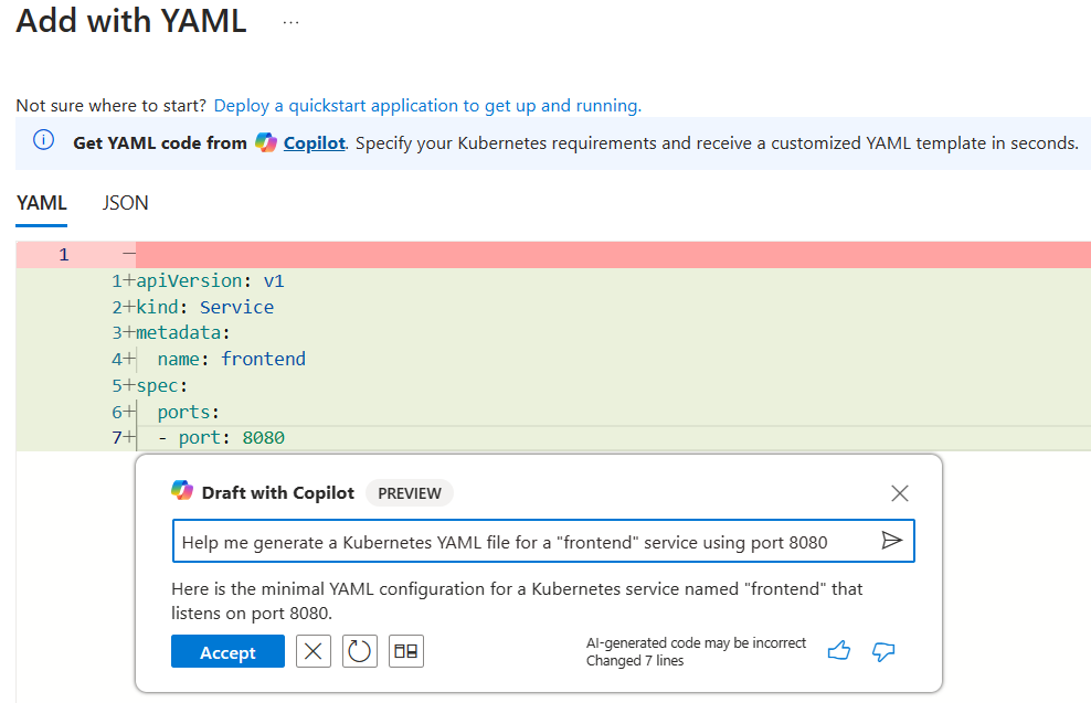 Captura de pantalla que muestra el editor de YAML con un mensaje para crear una implementación de AKS.