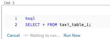 Ejecutar una celda SQL en paralelo con la celda que se está ejecutando actualmente