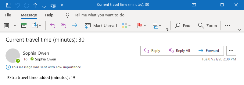 Captura de pantalla que muestra un correo electrónico de ejemplo que informa del tiempo de desplazamiento actual y del tiempo de desplazamiento adicional que supera el límite especificado.