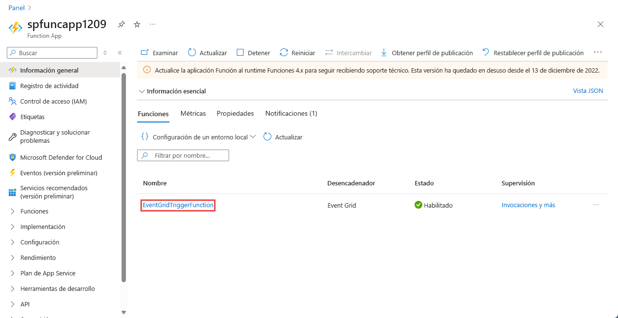 Captura de pantalla que muestra la página Funciones con la función de desencadenador de Event Grid.