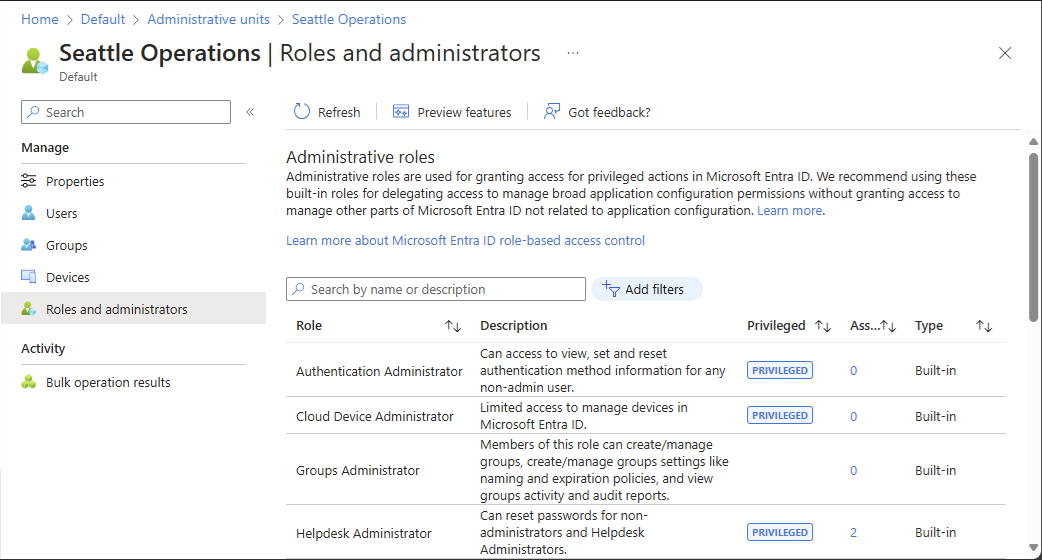 Captura de pantalla del menú de roles y administradores en unidades administrativas de Microsoft Entra ID.