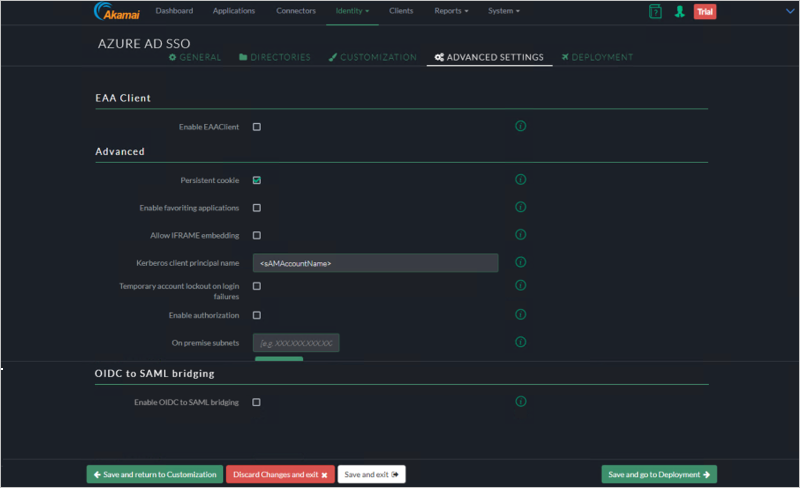 Captura de pantalla de la pestaña Configuración avanzada de la consola de Akamai EAA que muestra la configuración del cliente de EAA, las opciones avanzadas y el puente de OIDC a SAML.