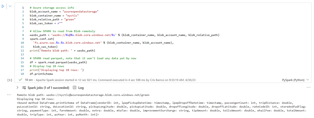 Captura de pantalla de la primera celda de código que muestra la información de acceso al almacenamiento.