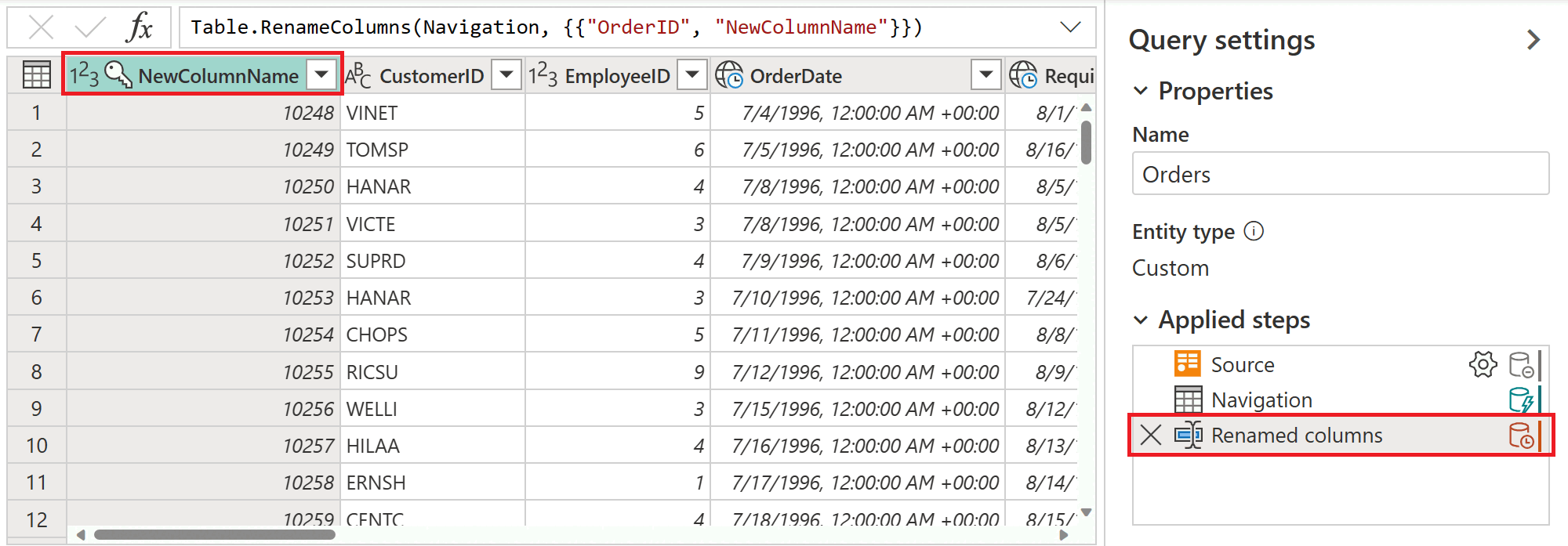 Captura de pantalla del editor de Power Query con columnas con nombre cambiado en Pasos aplicados y la columna a la que se va a cambiar el nombre resaltado.