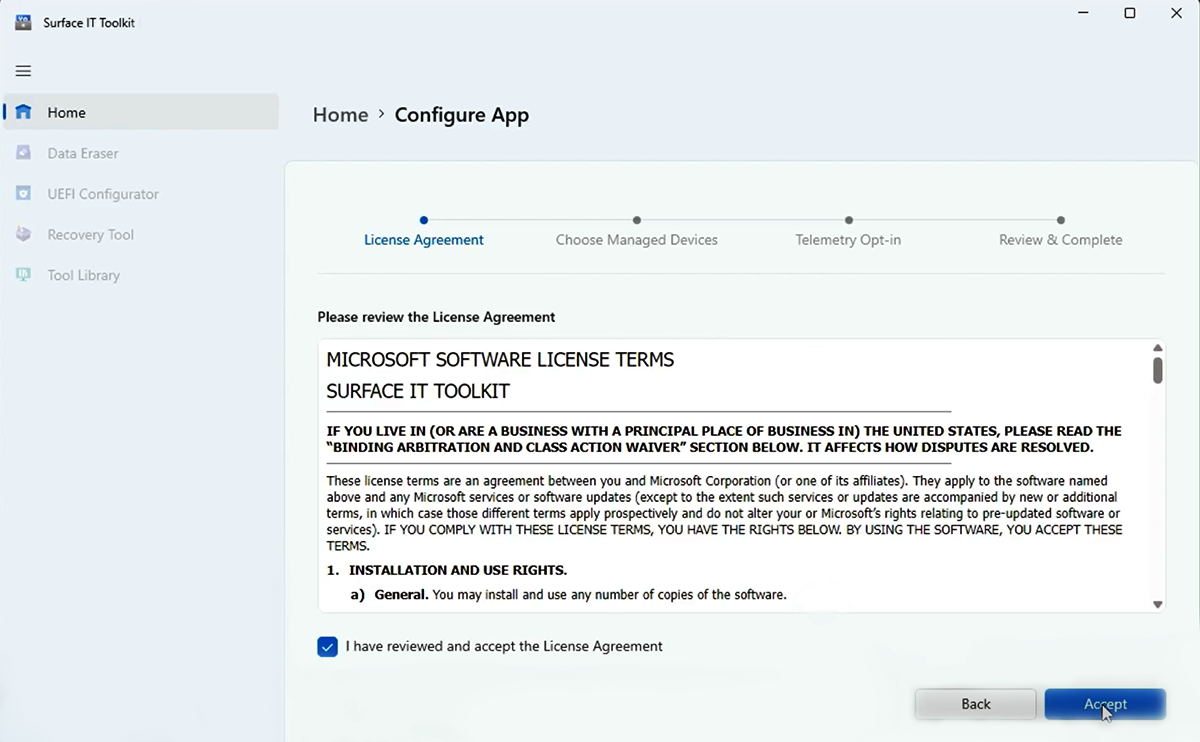 Captura de pantalla del Contrato de licencia para Surface IT Toolkit.