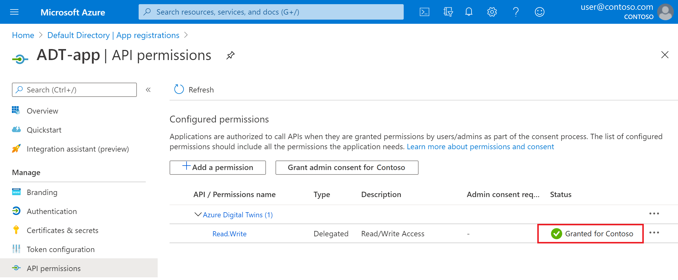 Captura de pantalla de Azure Portal que muestra el consentimiento del administrador concedido en Permisos de API.