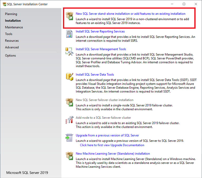 Screenshot que muestra la opción de usar una nueva instalación independiente de SQL Server o agregar características a una instalación existente.