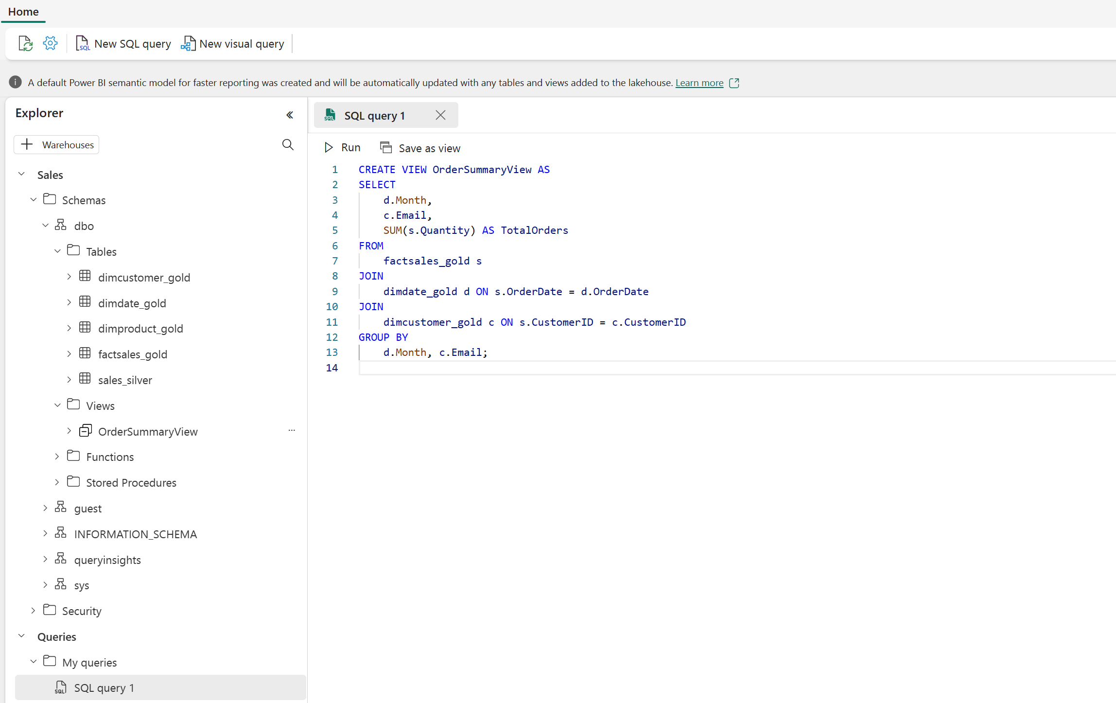 Kuvakaappaus SQL-Kyselyeditori näyttämästä T-SQL-kyselystä, joka luo view.
