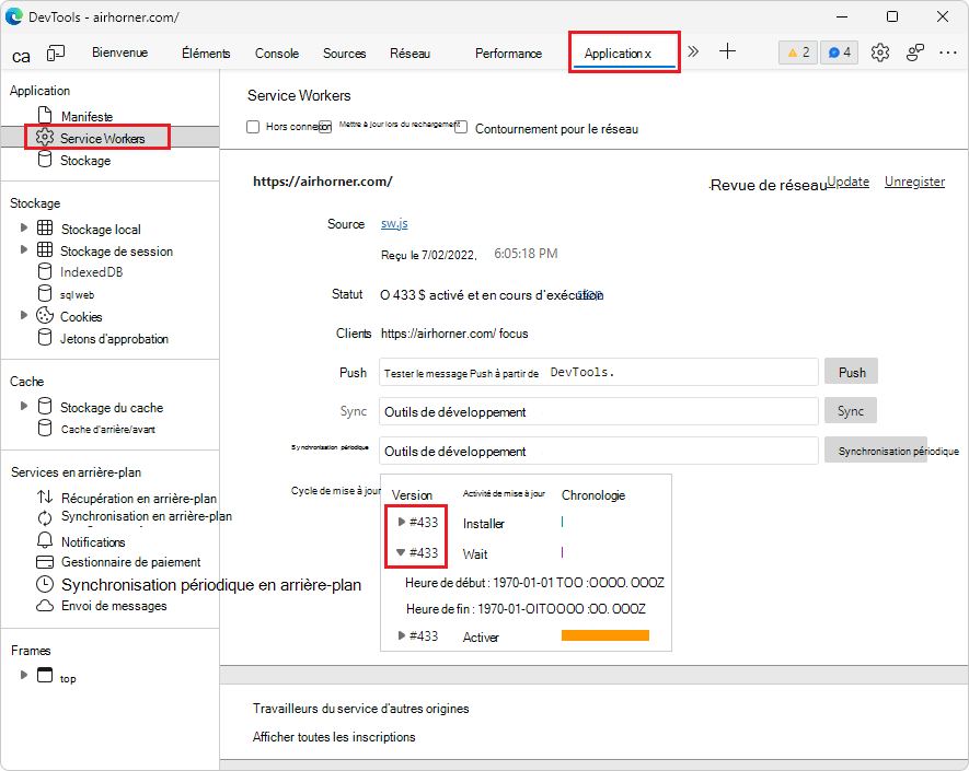 Les icônes de la section Service Workers de l’outil Application étant désormais alignées, les icônes Développer/Réduire sont désormais entièrement visibles