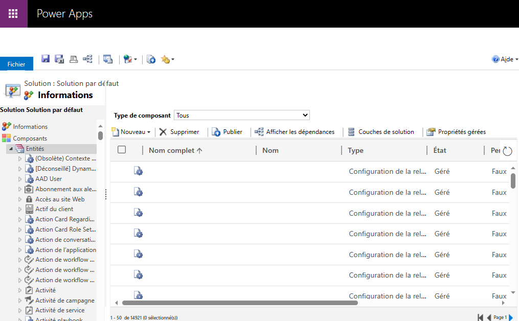 Affichez les tables dans l’Explorateur de solutions.