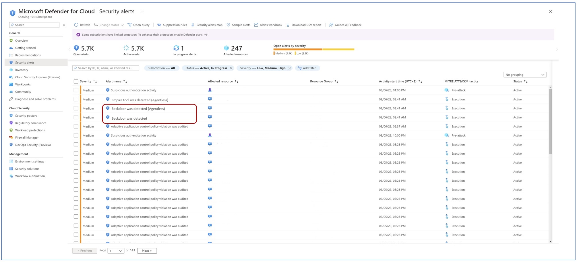 Capture d’écran de la page des alertes de sécurité montrant les résultats de l’analyse sans agent et basé sur agent.