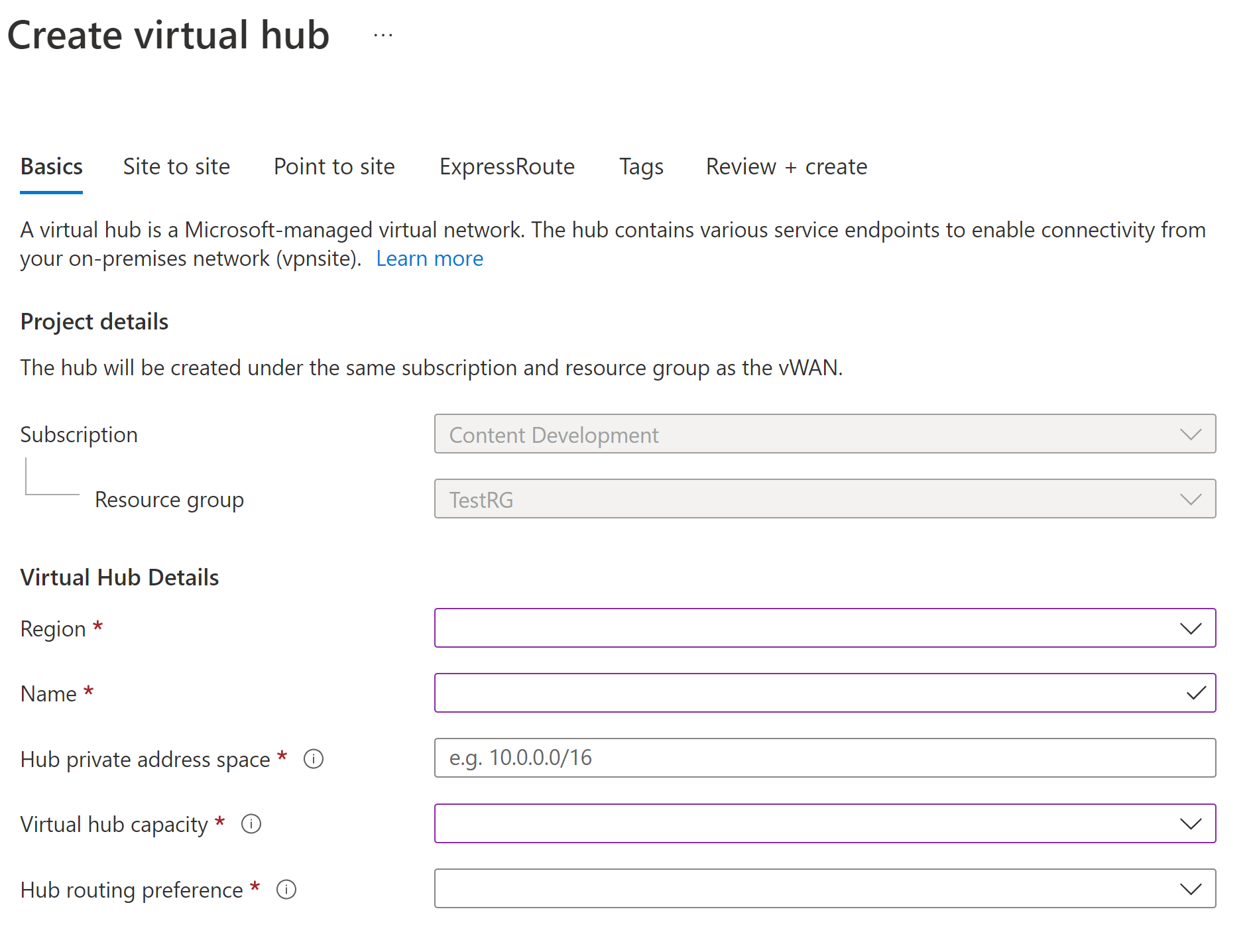 Capture d’écran montrant le volet Create virtual hub (Créer un hub virtuel) dans lequel vous pouvez entrer des valeurs.