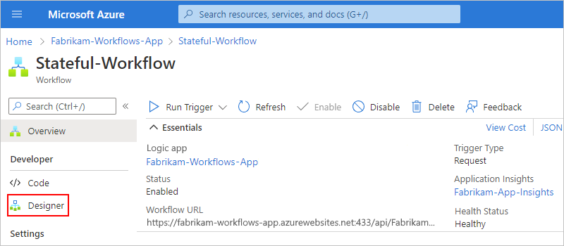 Capture d’écran montrant le volet Vue d’ensemble du workflow sélectionné, tandis que le menu du workflow affiche la commande Concepteur sélectionnée.