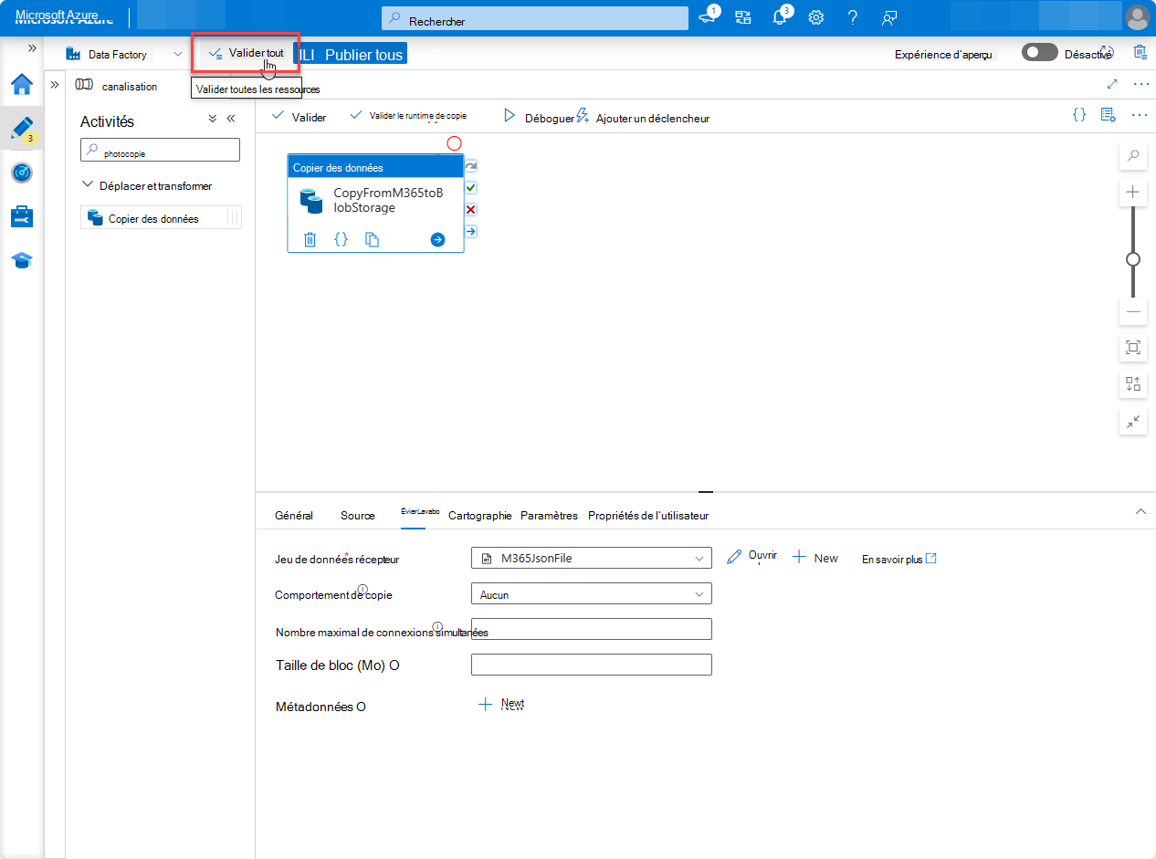 Capture d’écran de la page de ressources Portail Azure Factory avec valider tous les éléments mis en évidence.