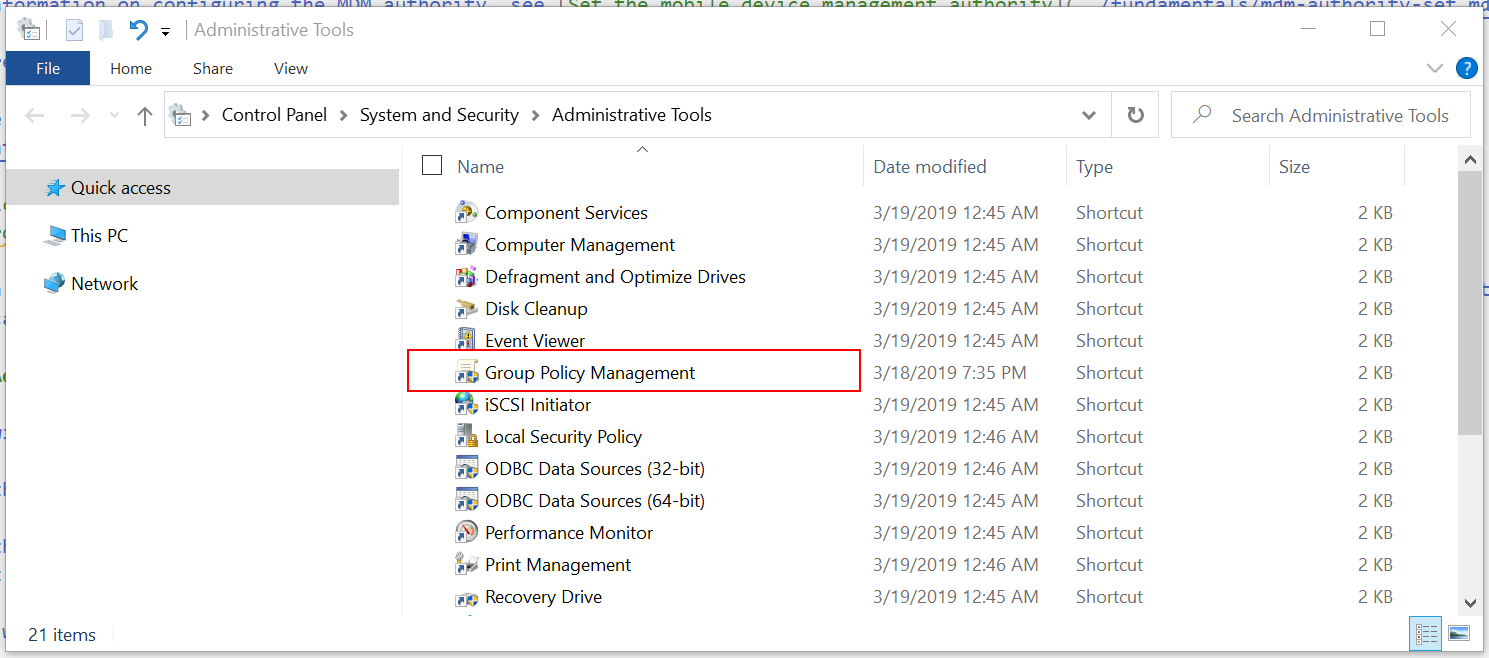 Capture d’écran montrant les applications Outils d’administration Windows, y compris l’application Gestion des stratégies de groupe.