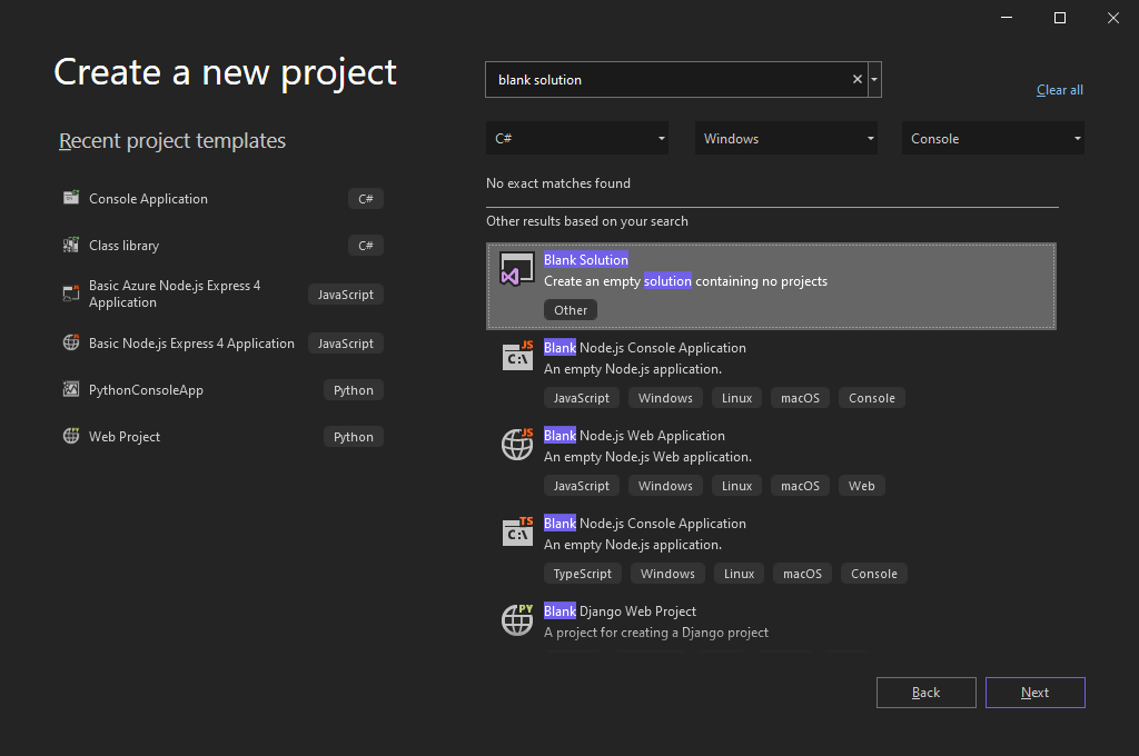 Capture d’écran montrant un modèle de solution vide sélectionné dans Visual Studio.