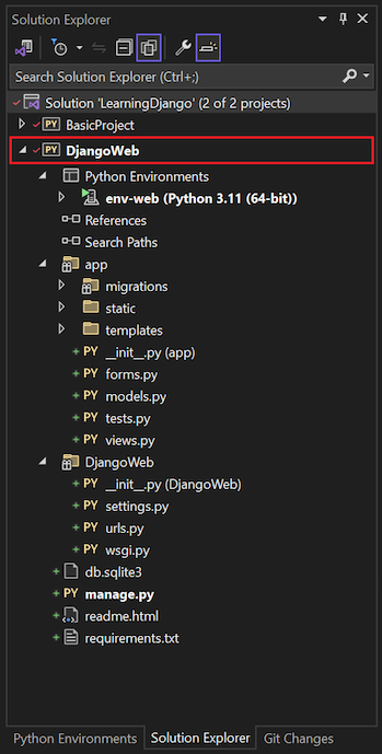 Capture d’écran montrant le nom du projet Web Django en gras dans l’Explorateur de solutions pour indiquer qu’il s’agit du projet de démarrage dans Visual Studio 2022.