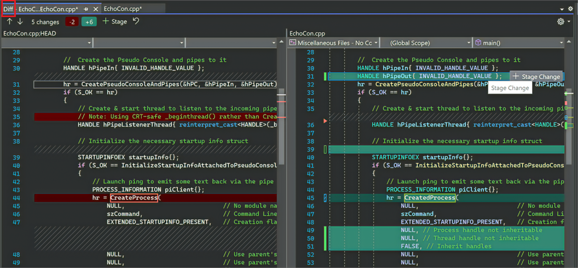 Capture d’écran de l’affichage des différences de mise en attente d’une modification dans Visual Studio 2022.