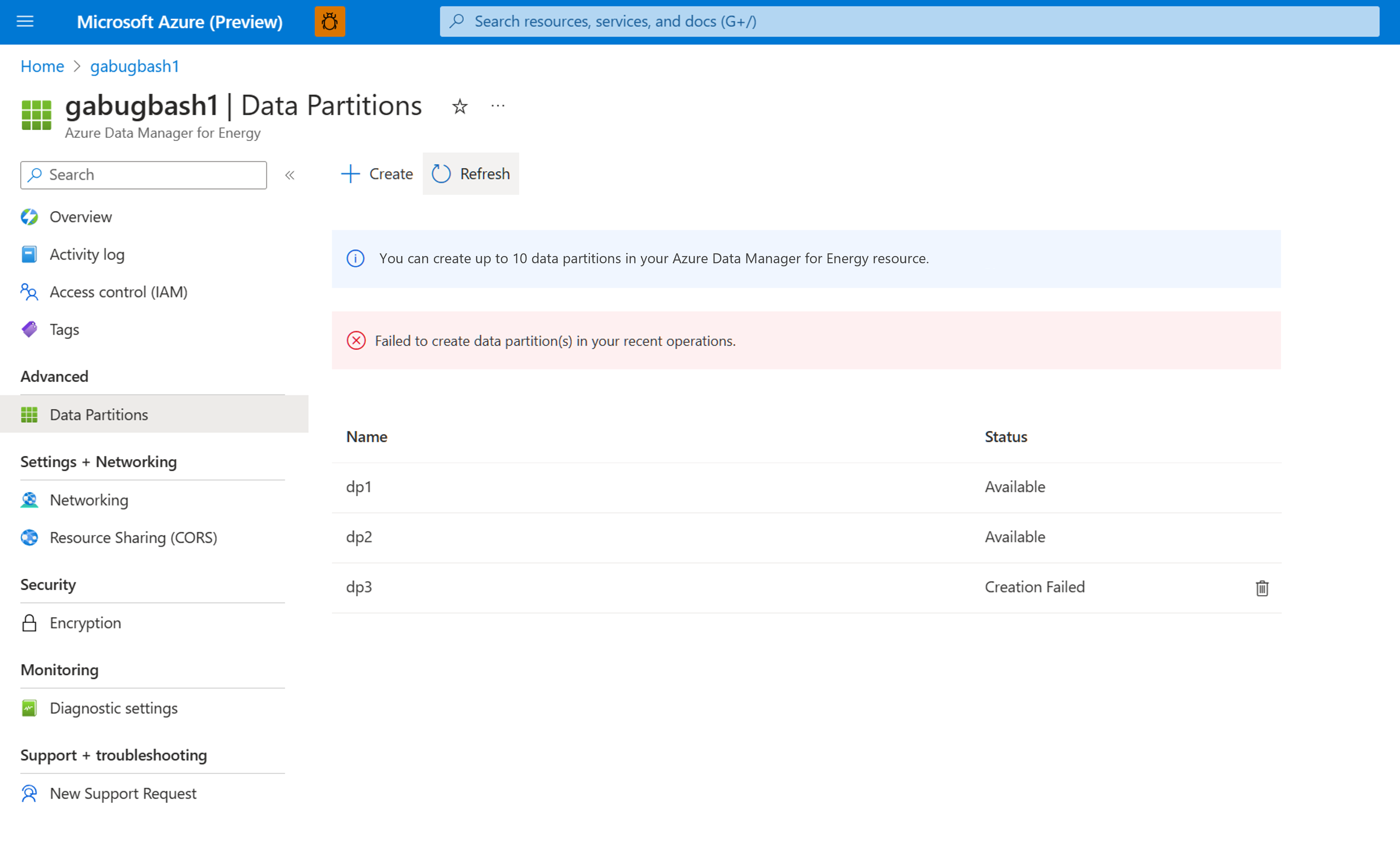 Capture d’écran de la page de suppression des instances ayant échoué. Le bouton permettant de supprimer une partition de données créée incorrectement est disponible en regard du nom de la partition.