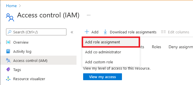 Capture d’écran montrant la page Contrôle d’accès (IAM) avec mise en évidence de l’option de menu Ajouter une attribution de rôle.