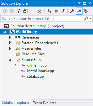 Capture d’écran de la fenêtre Explorateur de solutions dans Visual Studio 2017 avec la bibliothèque mathématique mise en surbrillance.