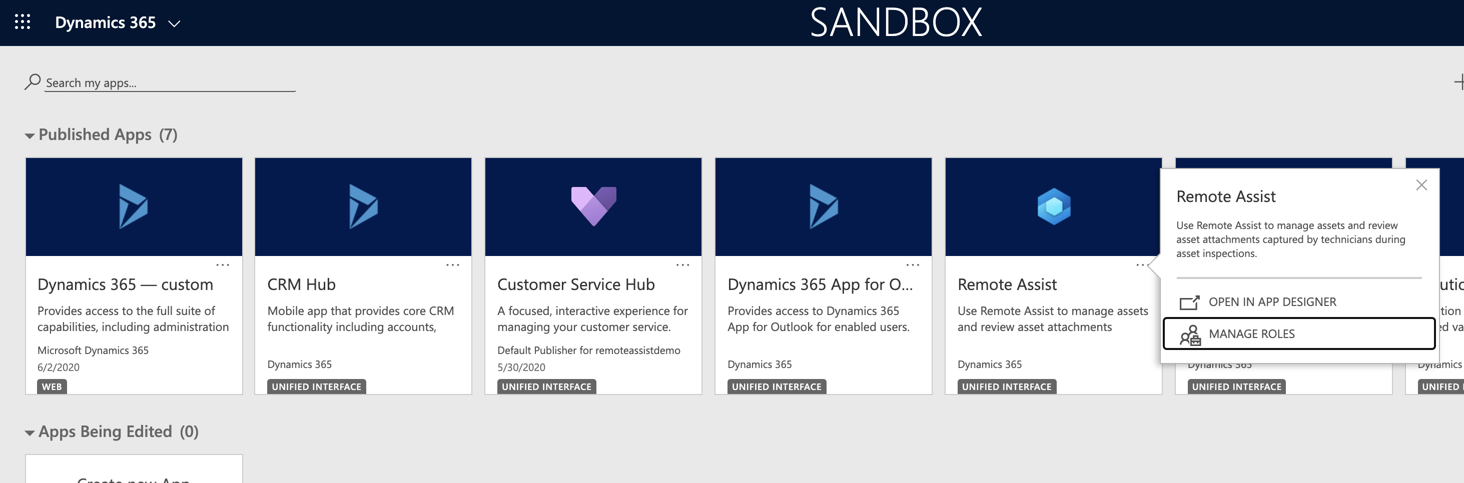Capture d’écran du menu Gérer les rôles de l’application Dynamics 365.