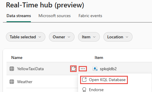 Capture d’écran montrant les liens Ouvrir la base de données KQL pour un flux de type Table.